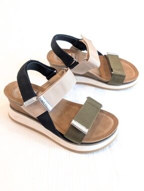 XTI Urban Brand Strappy Platform Wedge Sandals Size 36
